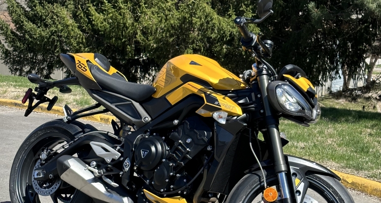 765 - Picked Up A '24 Street Triple Rs In Cosmic Yellow Yesterday