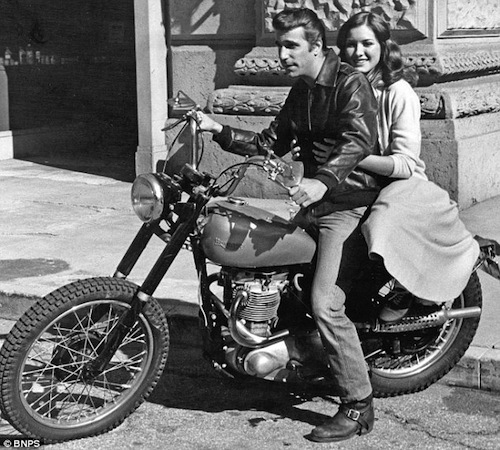 10_henry_winkler_fonzie_motorcycle.jpg