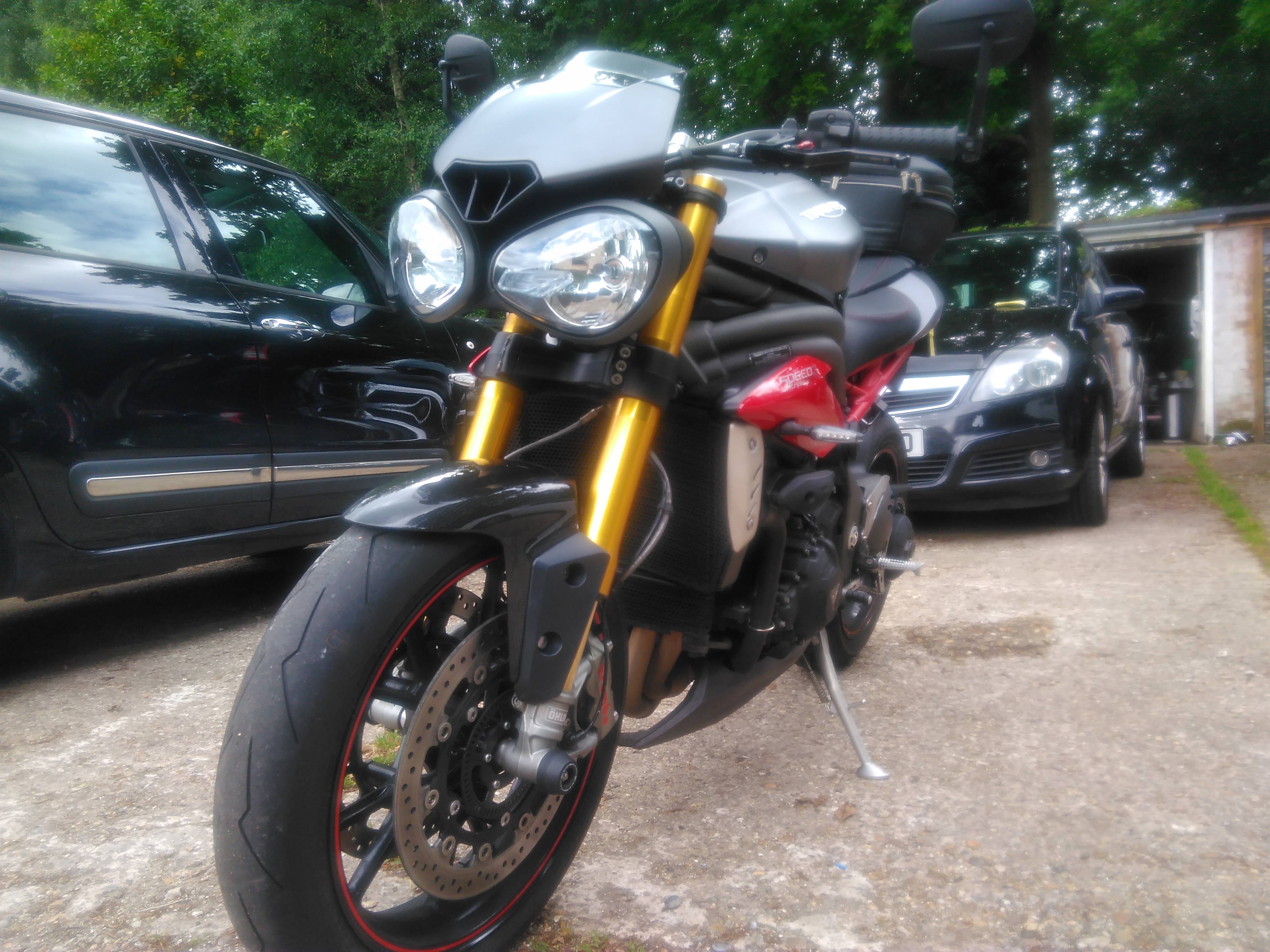 triumph speed triple tail bag