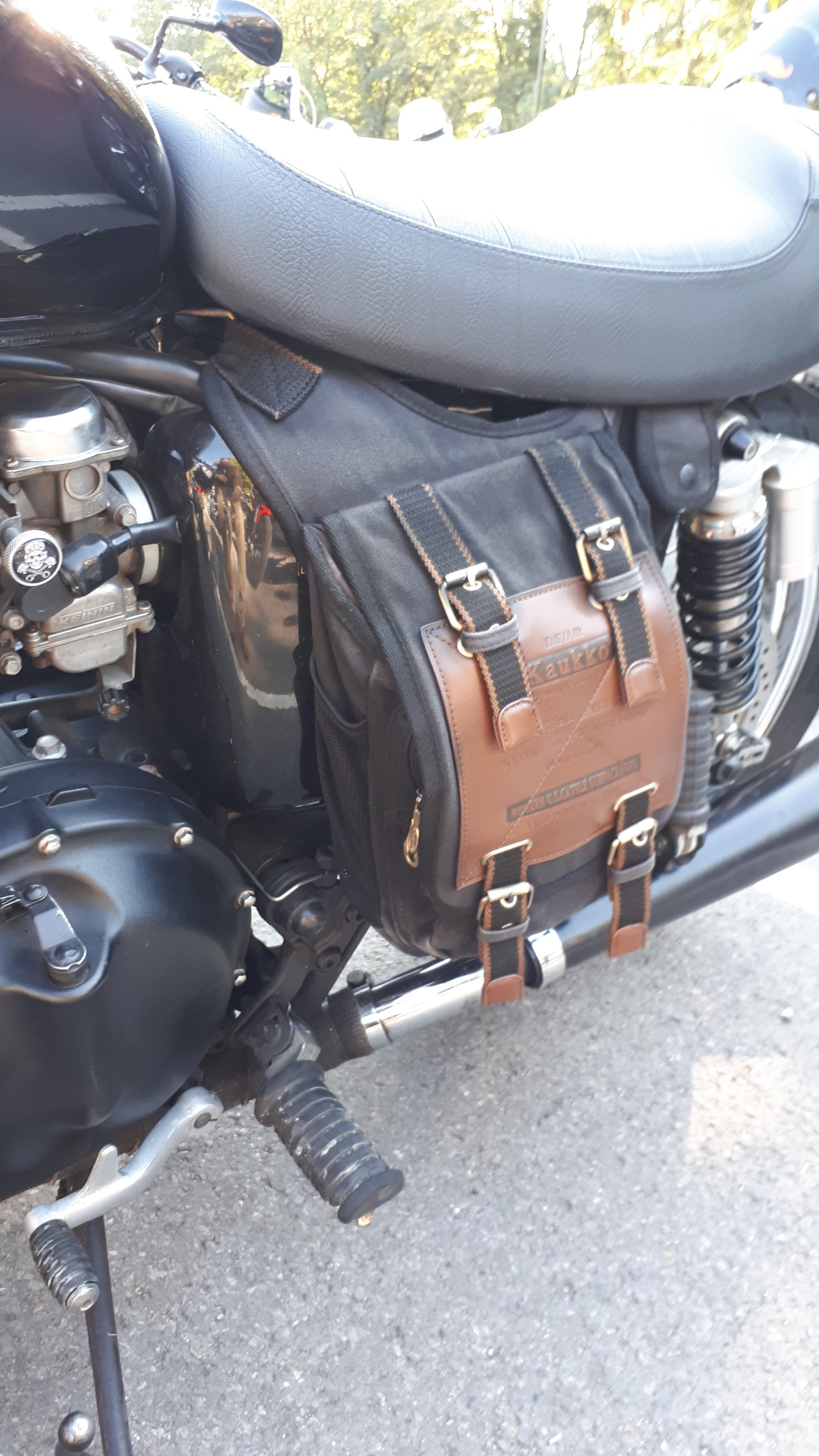 bonneville side bag