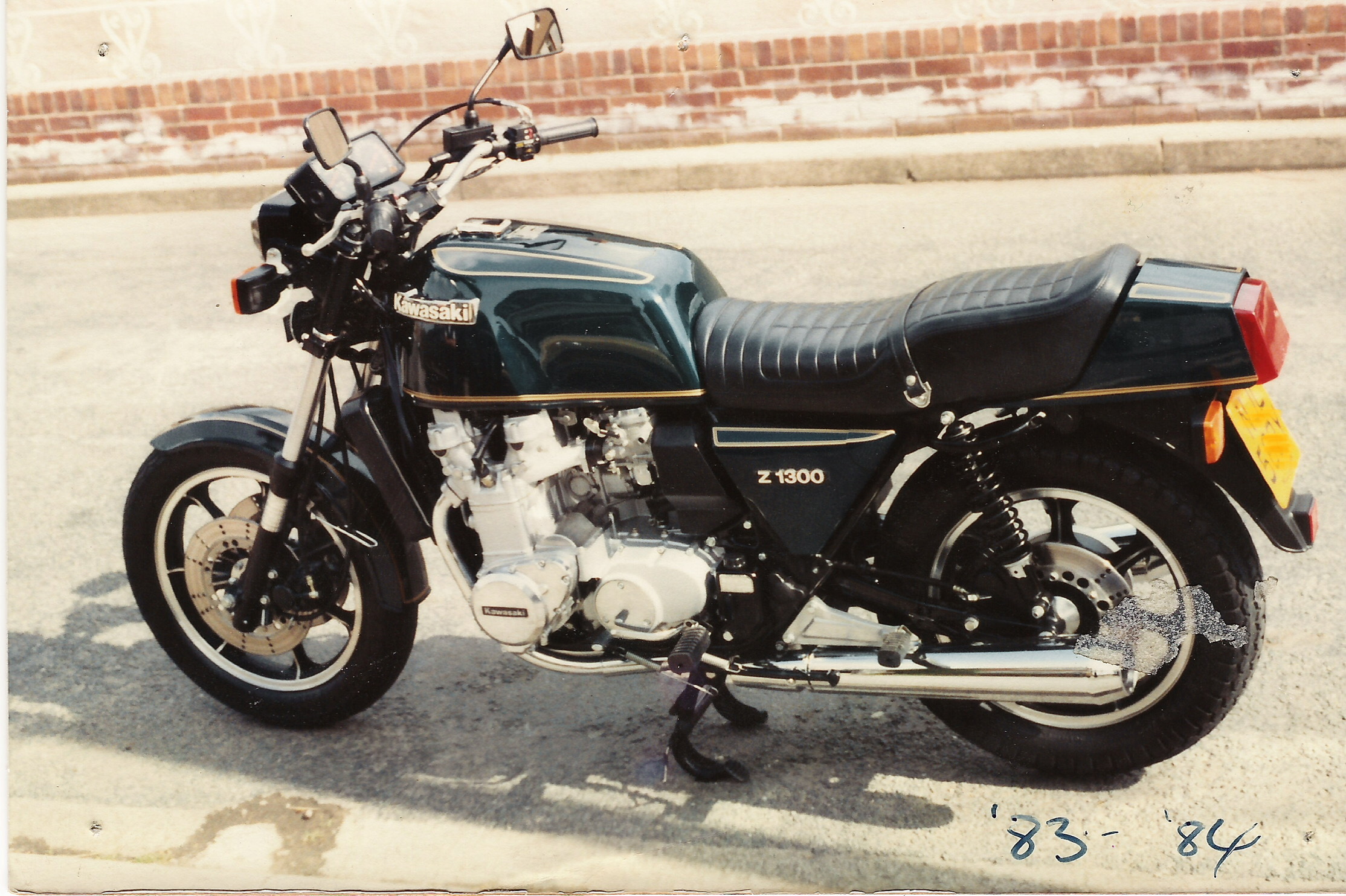 '83Z1300(3).jpeg