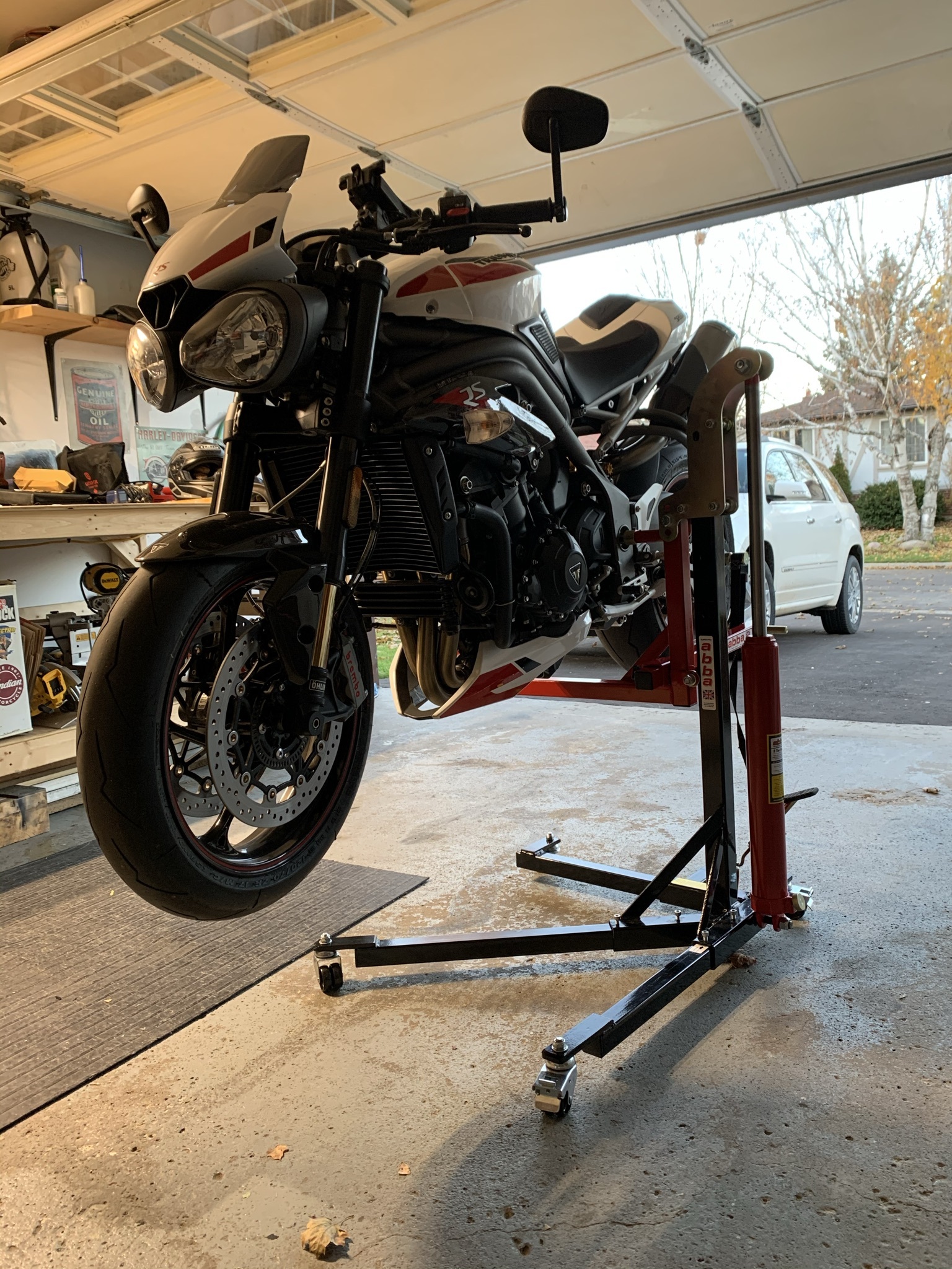 New Lift Stand For The Rs | The Triumph Forum