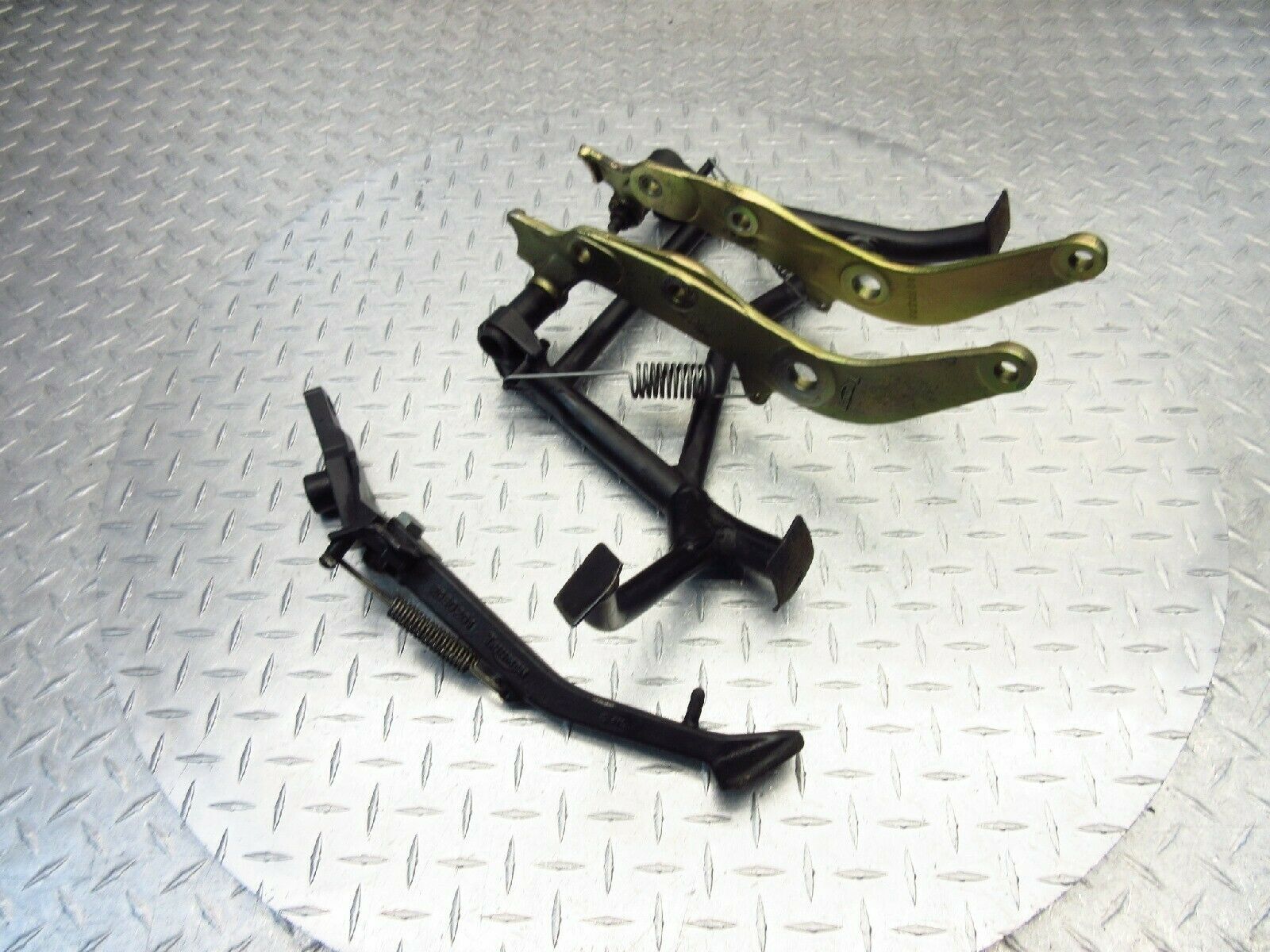 CENTER STAND EBAY PARTS.jpg