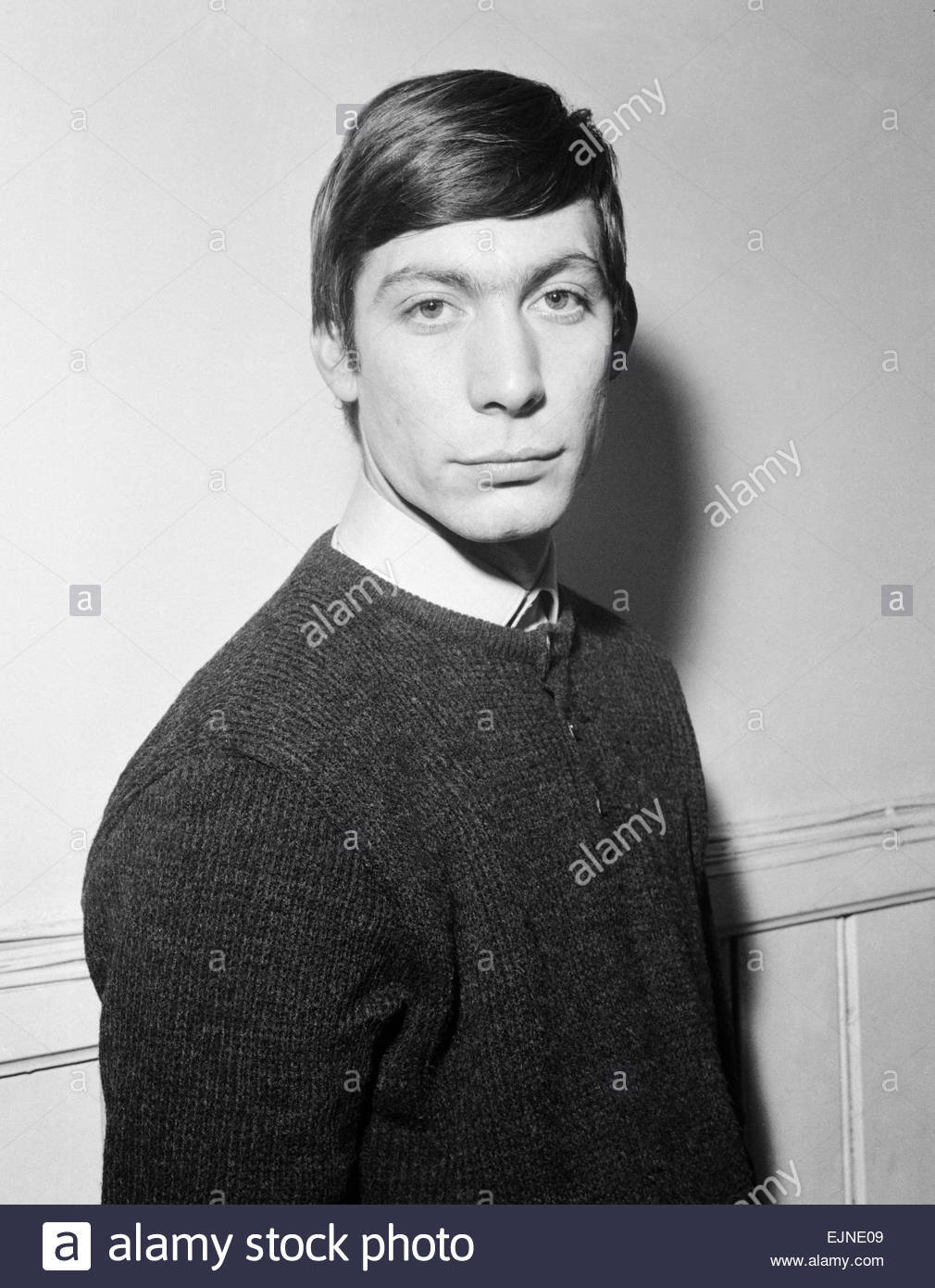 charlie-watts-of-the-rolling-stones-january-1964-EJNE09.jpg