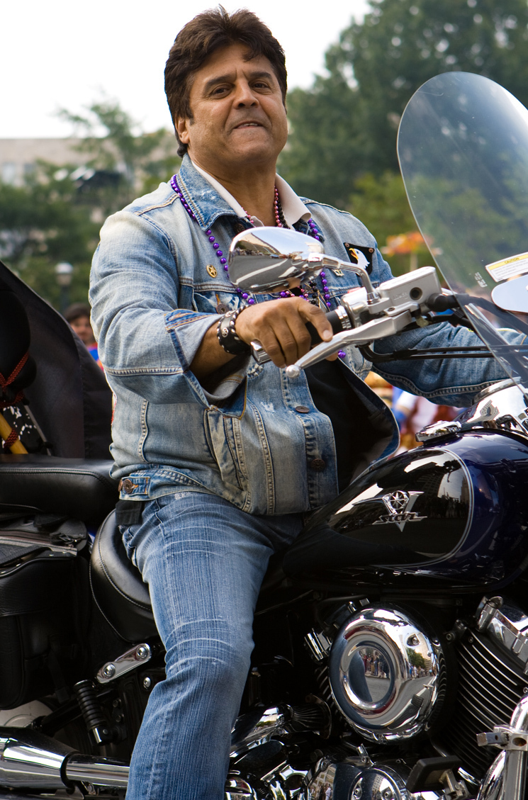 Erik Estrada (Chipps).jpg