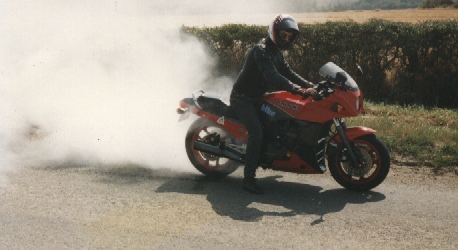 Gpz900a1.jpg