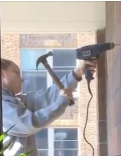 Hammer drill.jpg