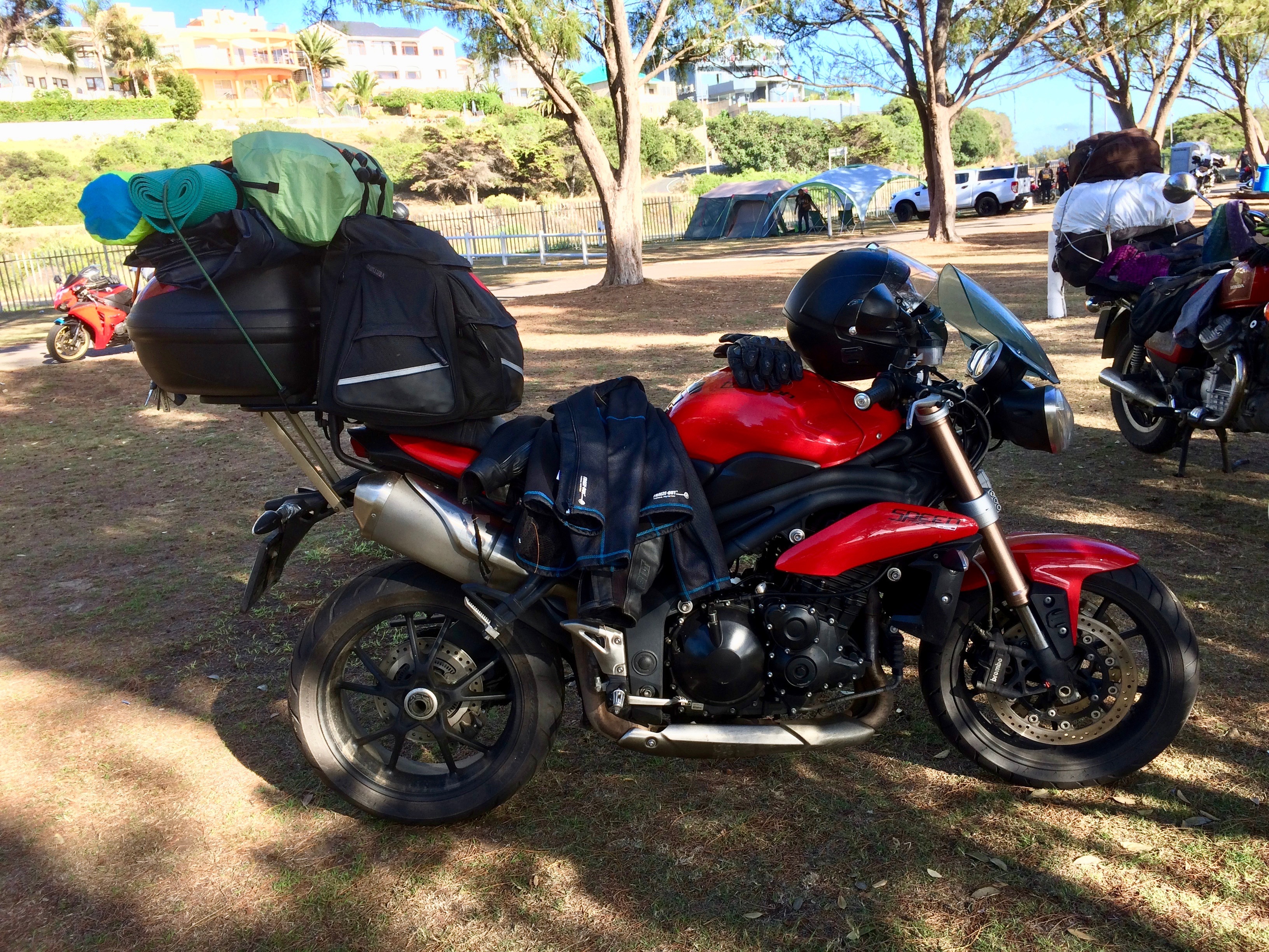 triumph speed triple luggage options