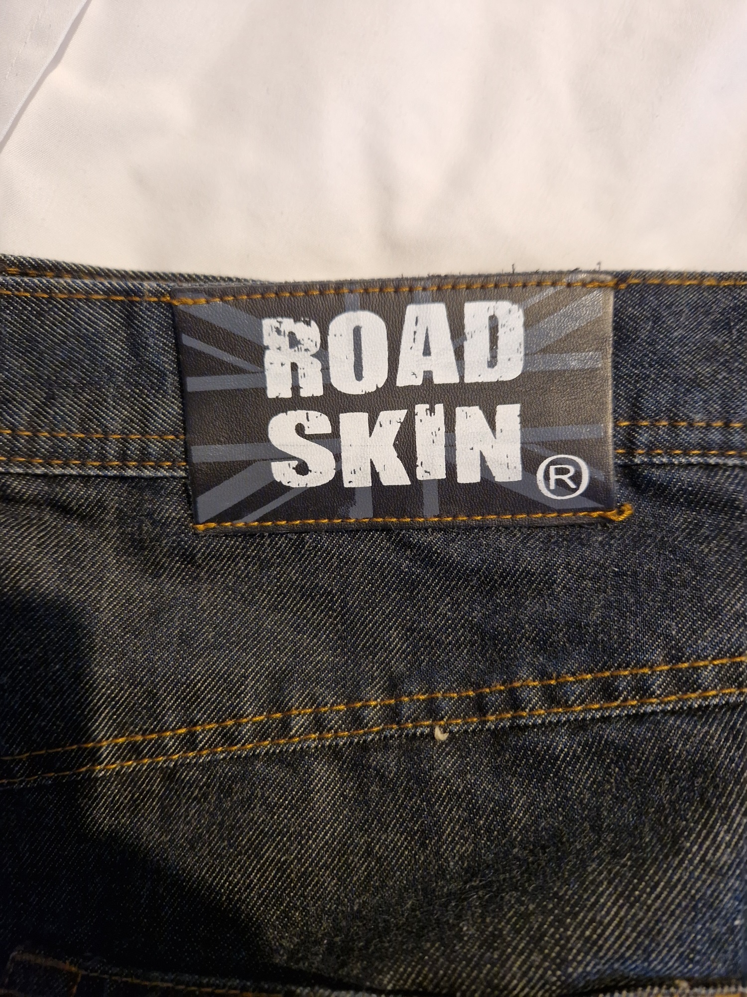 Jeans label.jpg