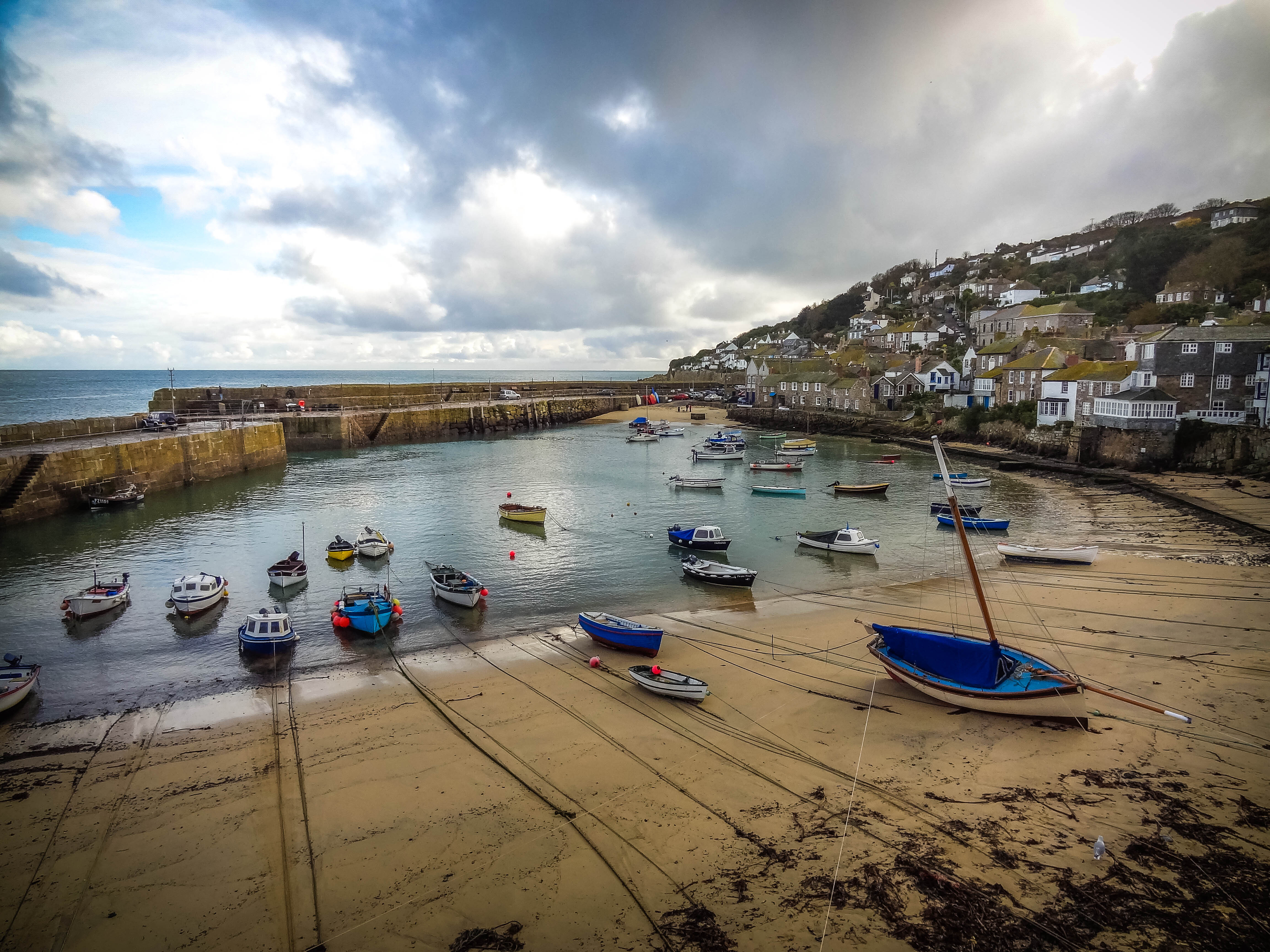 mousehole.jpg