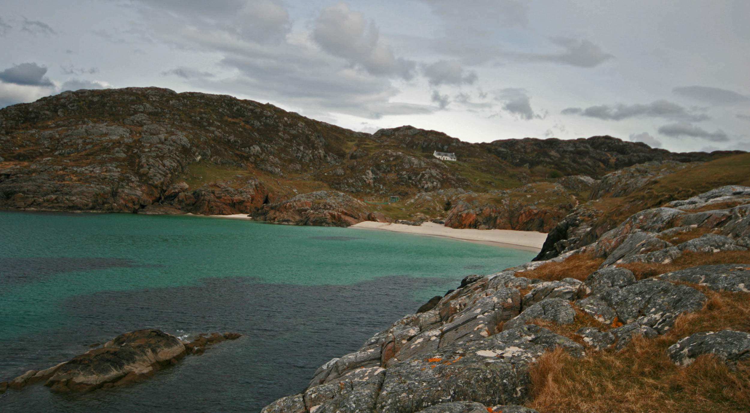 small beach next to Achmelvich beach.JPG