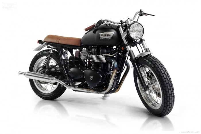 Triumph-Bonneville-Custom--700x466.jpg