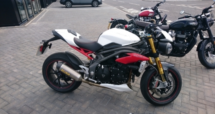 Who Needs More Than 140bhp ? (or My Test Ride On A Speed R)