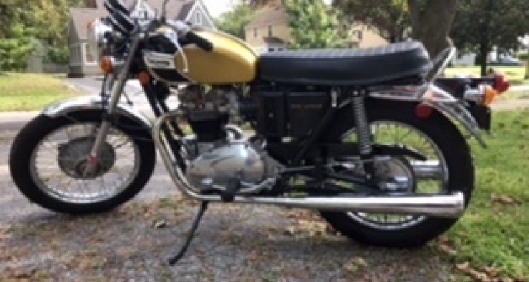 For Sale - 1971 Triumph Bonneville 650cc - Right Hand