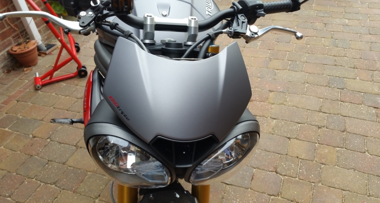 2016 Speed Triple accessory Screen