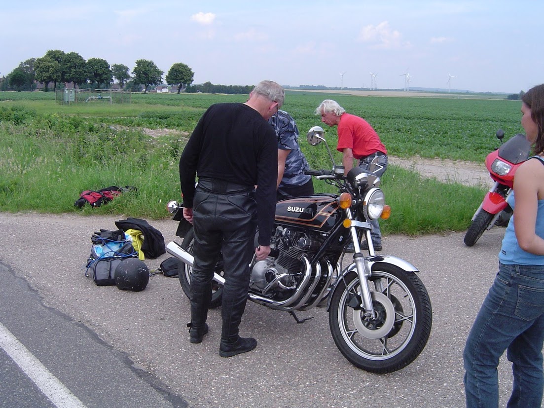 on the way to a German GS Fest she broke down.