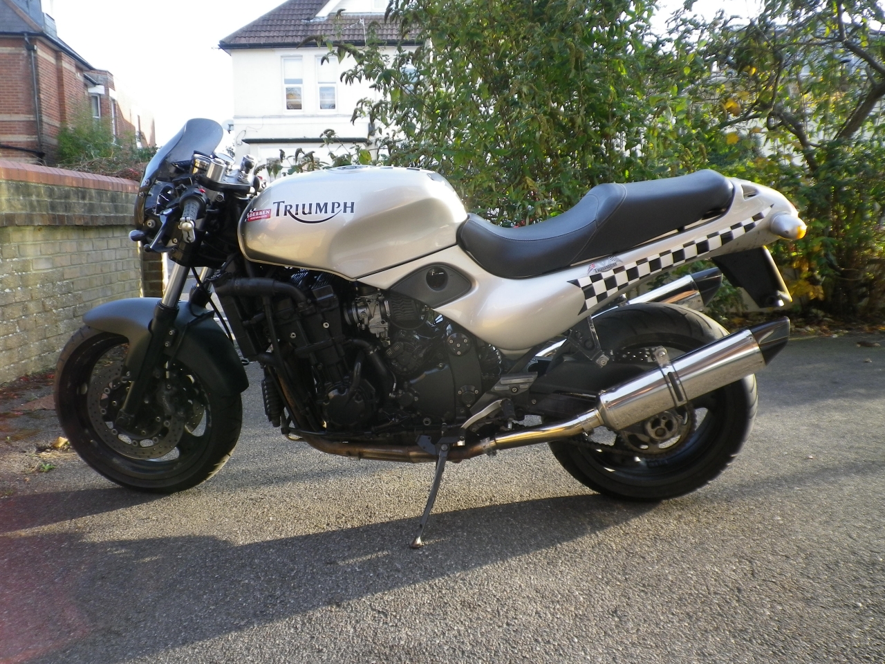 Cherry bomb exhausts removed and venoms fitted, neighbours very happy, K&amp;N dual filters...