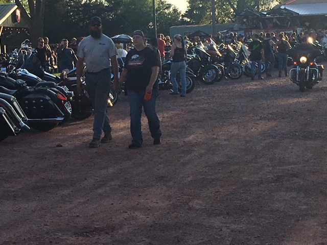 Red Rocks Bar &amp; Grille Rowena, SD-400 Bikes!!!