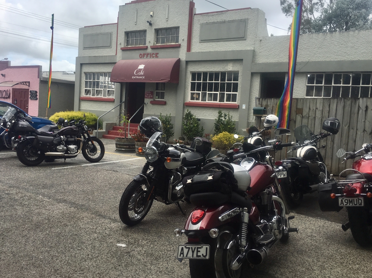 Far north- Office cafe for lunch. Next to a Packard museum which had some nice bikes too