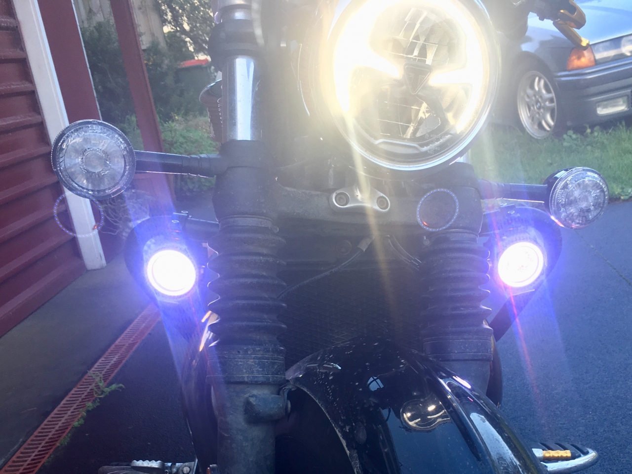 Moved the LED off the indicators to dresser bars