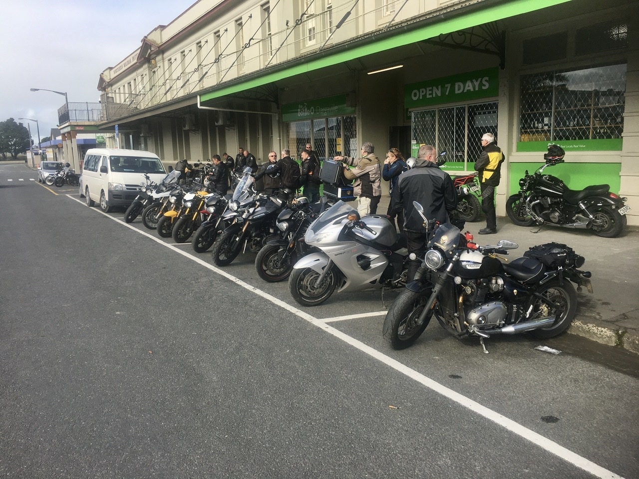 East coast town in NZs North. Good pub restaurant and local cafes.