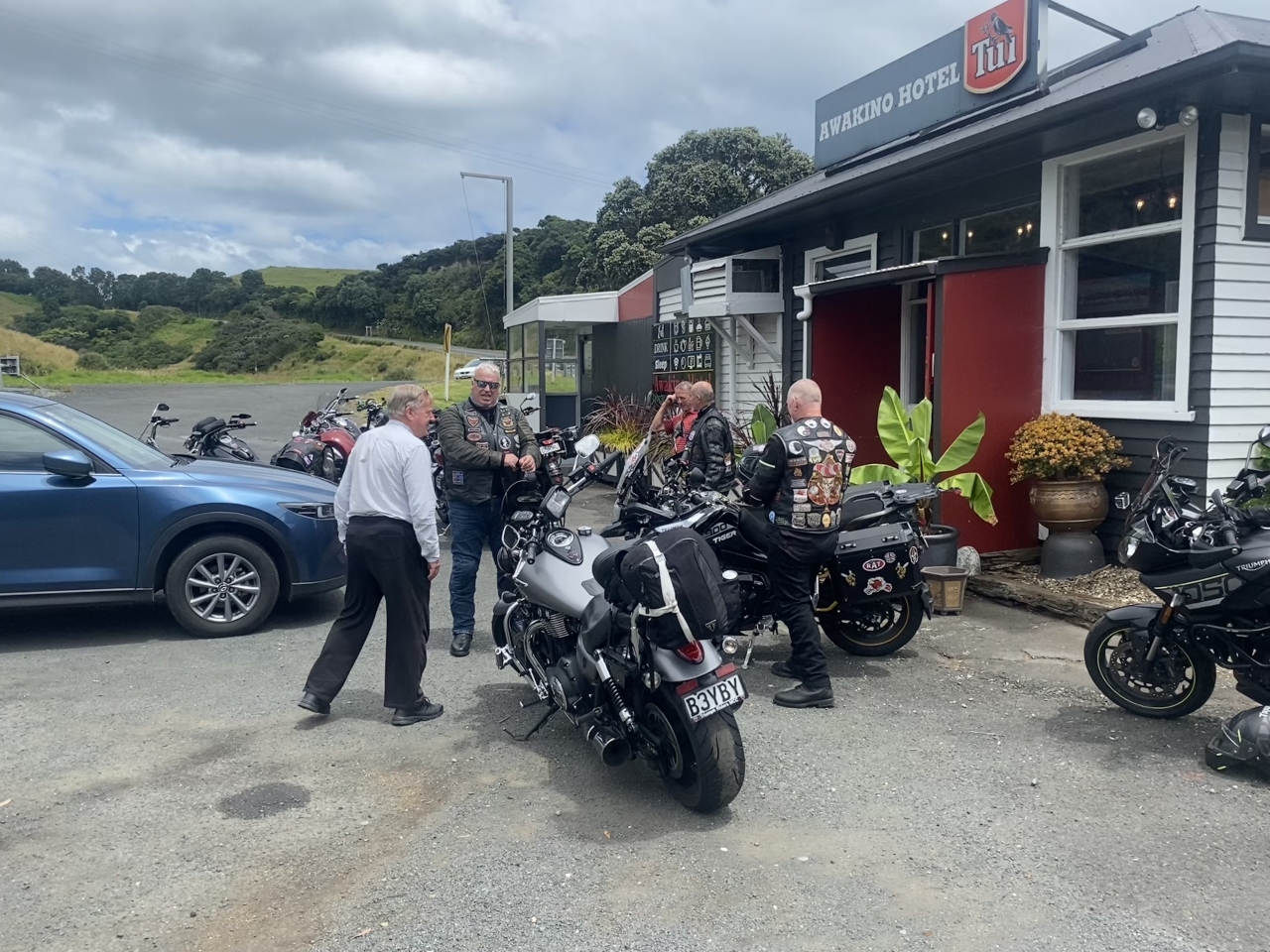 Awakino hotel shoulders the hills between Mokau and Awakino.