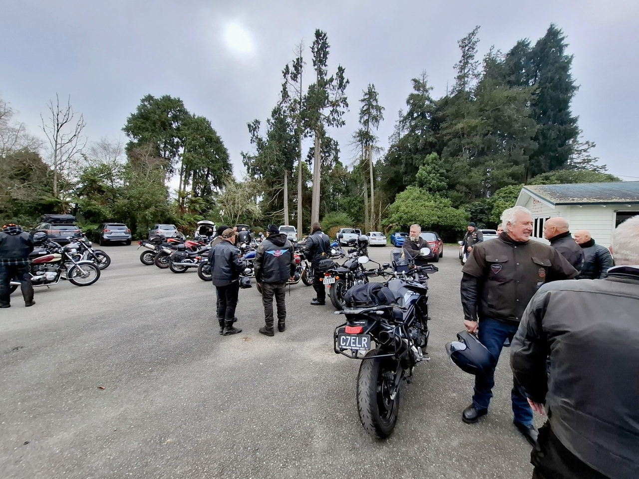 Great parking area at the Okororie hotel. Hearty meals and good refreshments