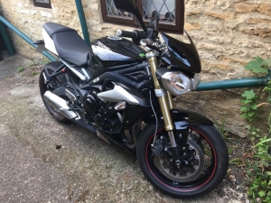 675 Street Triple