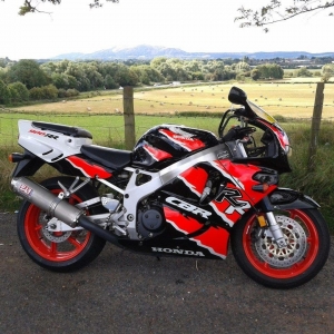 CBR900rrt