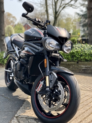 Triumph Speed Triple RS