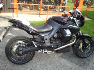 Moto Guzzi 1200 Sport